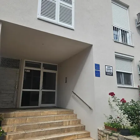 Sunshine Near Bridge Apartman Zadar