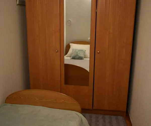 Apartman Sunshine Near Bridge *